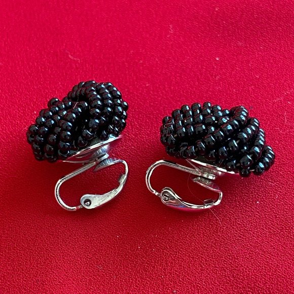 Vintage Beaded Clip-On Earrings - Picture 3 of 5